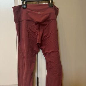 Lululemon cropped leggings